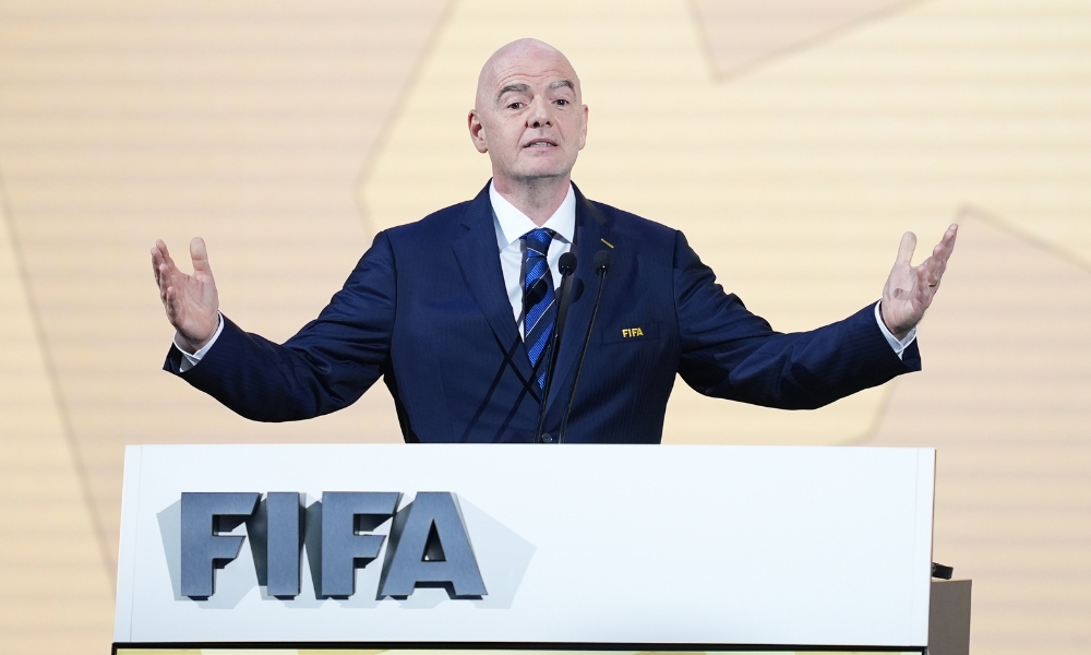 1-5落后！结果16岁张本美和上演逆转夺冠，最不可思议一球诞生了.